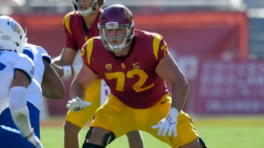 Steelers 2023 NFL Draft Target Tears ACL At Combine; Still Benches 38 Reps (Andrew Vorhees)
